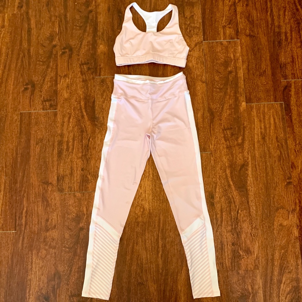 🌸NWOT! Light Pink Workout 2 Piece Set